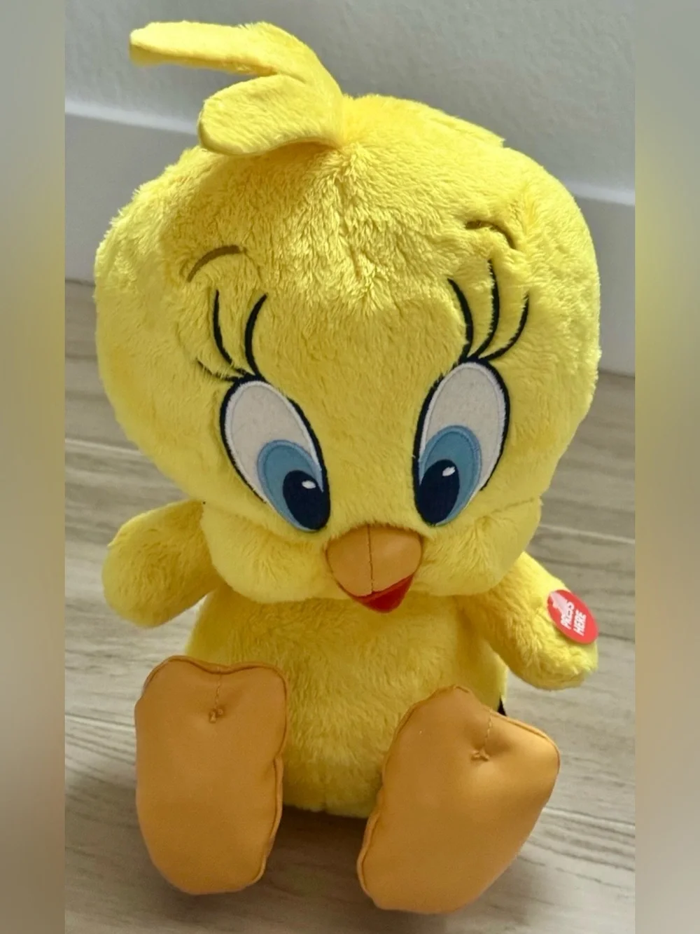Looney Tunes Plush Talking Animated Tweety 80 Years of Tweety Tested Works 2022